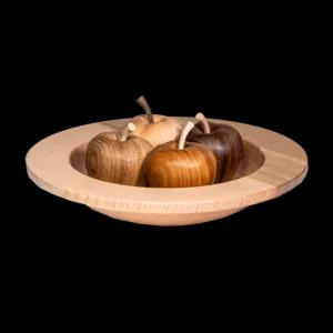Mele in legni diversi su piatto in legno di frassino | Artigiano in Fiera