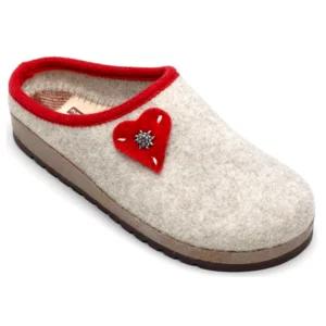 Pantofole tirolesi panna con cuore rosso, modello Milano | Artigiano in Fiera